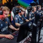 Breaking into the World of Esports How to Become a Pro Player